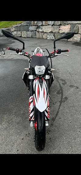 Fantic XMF 125 8 of 8