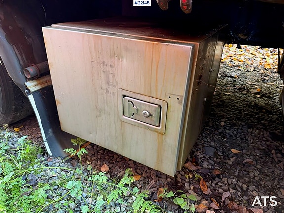 Tyllis jumbosemi med HMF kran 17 of 30
