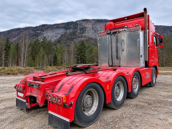 Volvo FH16 700 Tungtrekker 5 -akslet (Vang) 4 of 23