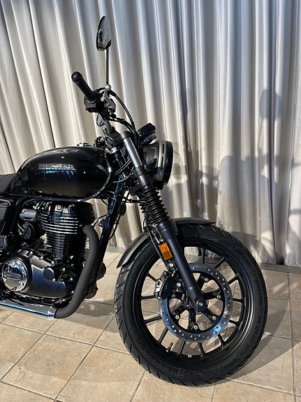 Honda GB350S 2 of 11
