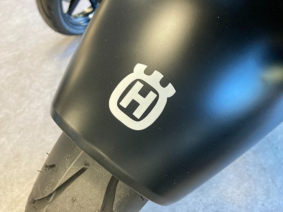 Husqvarna Vitpilen 125 Spar 20 000kr - Superkampanje + 3,99% rent 16 of 30