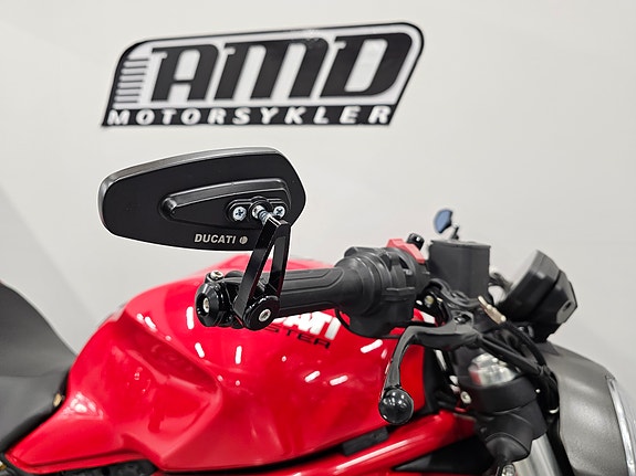Ducati Monster 821 6 of 13