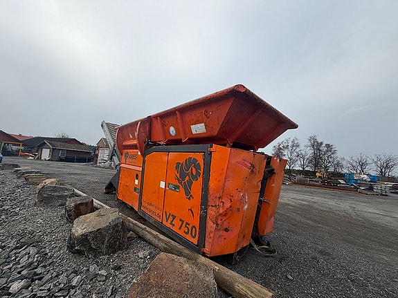 Arjes VZ 750 D – Mobil knuser – Volvo Penta – 2 399 timer – Ekstra knusevalser 4 of 5