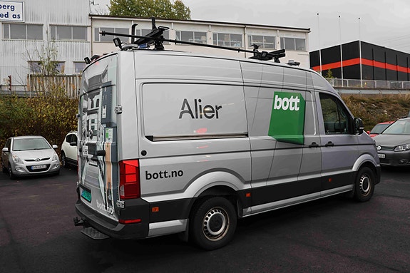 Volkswagen Crafter 8 of 30