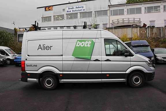 Volkswagen Crafter 9 of 30