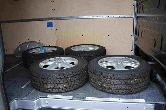 Volkswagen Crafter 12 of 30