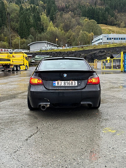 BMW 525d 7 of 15