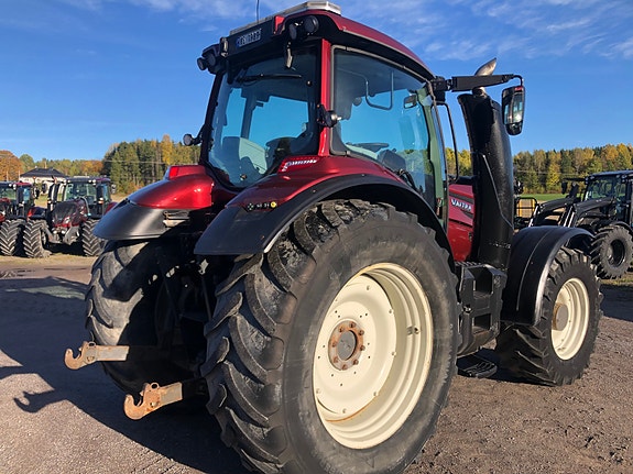 Valtra T 214D 2017, kr 749 000,-