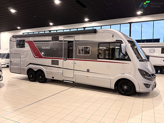 Bürstner Elegance 920 | Mercedes | Automat | INDUS toalett | Solcelle | 3 of 30