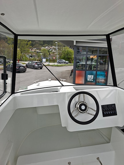 SMARTLINER 21 FISHER M/ SUZUKI DF60ATL 16 of 21