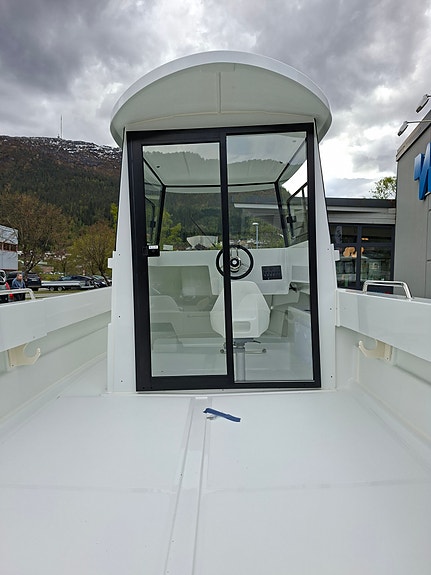SMARTLINER 21 FISHER M/ SUZUKI DF60ATL 9 of 21