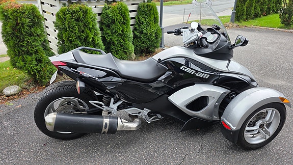 Can-Am 2 of 8