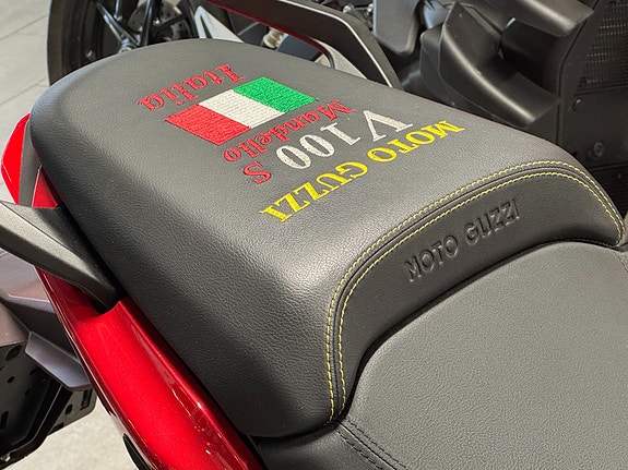 Moto Guzzi V100 MANDELLO S E5+ / AKTIVE ØHLINS / ADAPTIV CRUISE++ 18 of 21