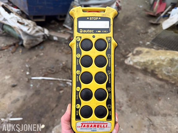 Andre Tabarelli S5000 - Hydraulisk skrapjernspresse på krokramme 20 of 28