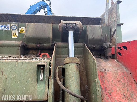 Andre Tabarelli S5000 - Hydraulisk skrapjernspresse på krokramme 8 of 28