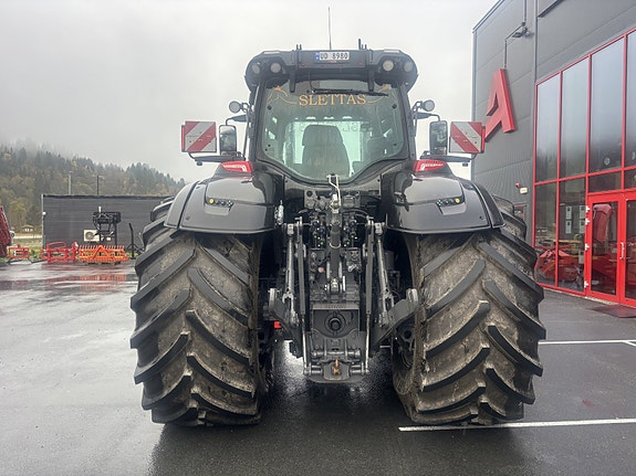 Valtra Q305 2025, kr 2 529 000,-