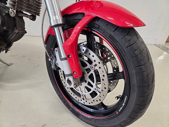 Ducati Monster S2R 10 of 13