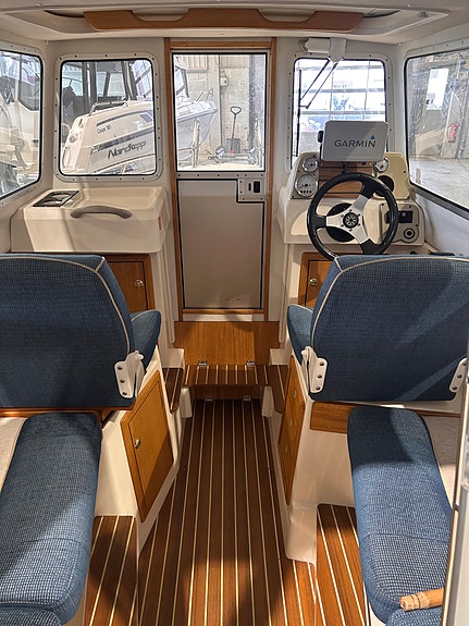Bella 580C m/3 år gammel Suzuki 80 hk. 7 of 13