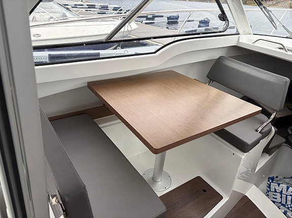 Beneteau Antares 7  med båttilhenger og helkalesje. Høstpris 19 of 30