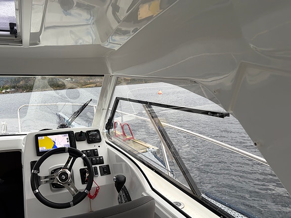 Beneteau Antares 7  med båttilhenger og helkalesje. Høstpris 10 of 30