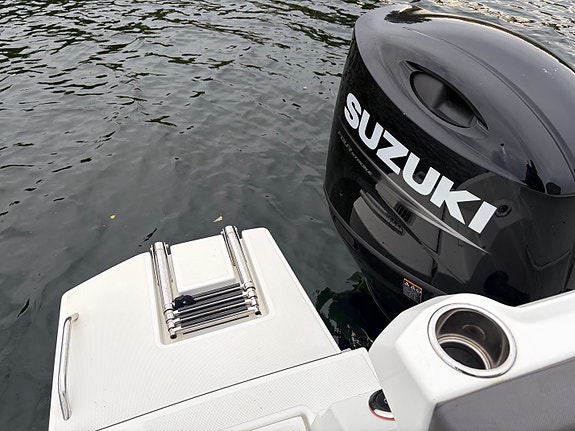Beneteau Antares 7  med båttilhenger og helkalesje. Høstpris 23 of 30