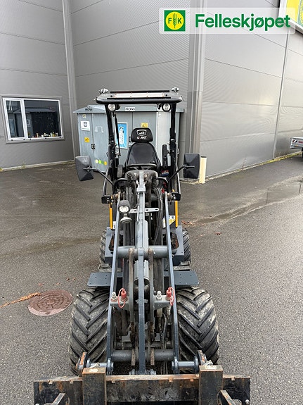 Giant D2635W 5 of 13