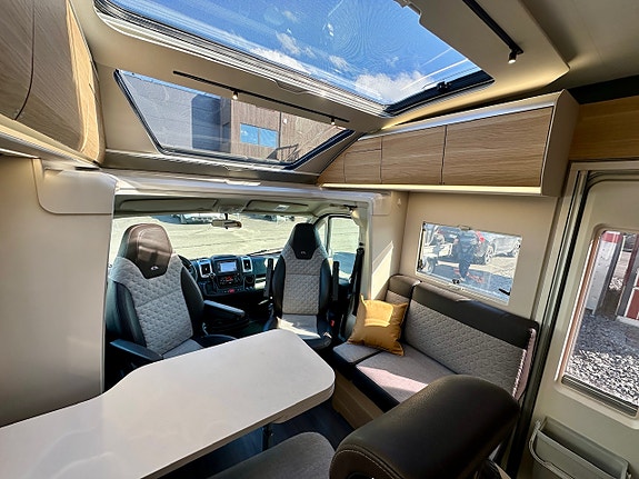 Bilde 19 av Adria Coral Plus 670Slt. Alde.9G Automatgir.