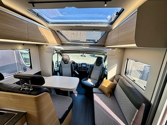 Bilde 17 av Adria Coral Plus 670Slt. Alde.9G Automatgir.