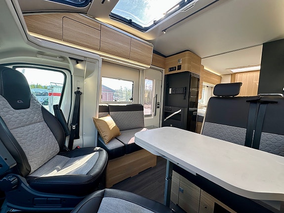 Bilde 13 av Adria Coral Plus 670Slt. Alde.9G Automatgir.