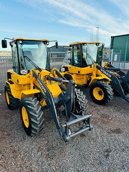 Volvo L30G 3 of 7