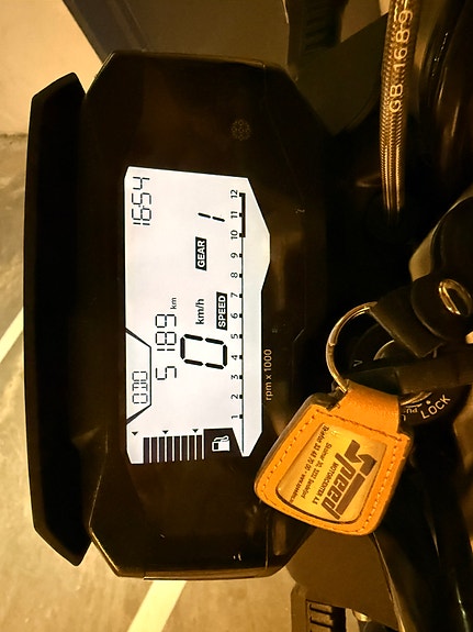BMW G 310 R 5 of 6