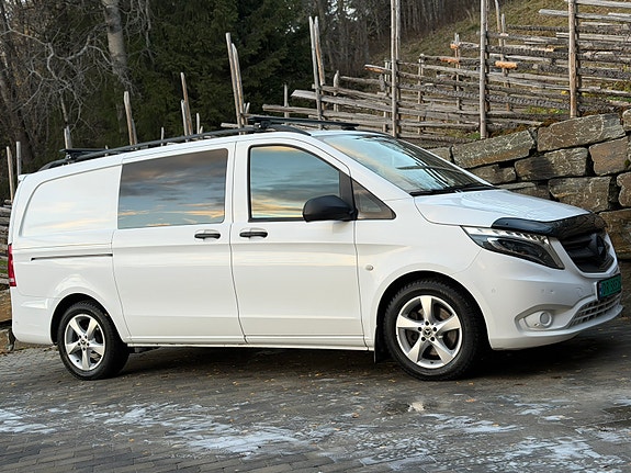 Mercedes-Benz Vito 119 3 of 17