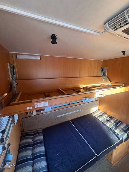 Dethleffs Camper 730 12 of 30
