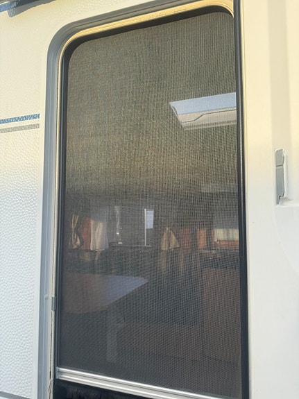Dethleffs Camper 730 22 of 30