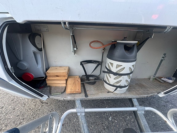 Dethleffs Camper 730 6 of 30