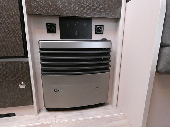 Dethleffs C’go up 525KR 18 of 22