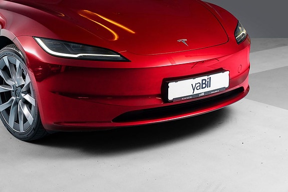 Tesla Model 3 2 of 28