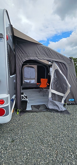 Dethleffs Nomad 500 DB jubileum 9 of 25