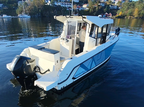 Quicksilver 805 PH Explorer - Baugthruster, varmer, utestyring ++, kun 140 timer 8 of 30