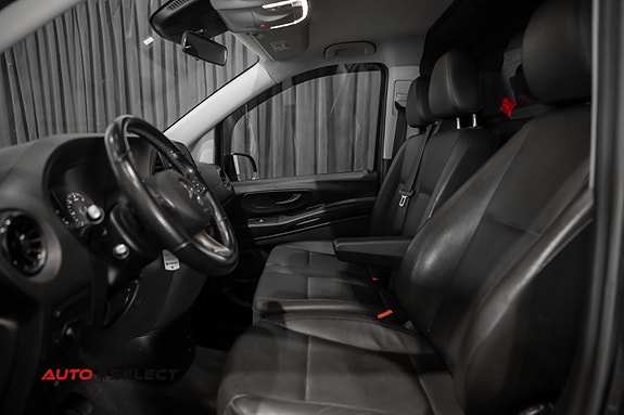 Mercedes-Benz Vito 19 of 30