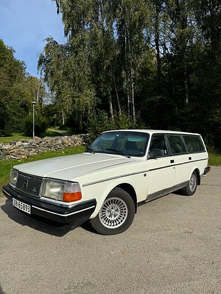 Volvo 240