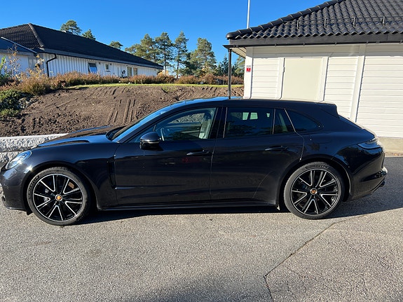 Porsche Panamera 4 5 of 21