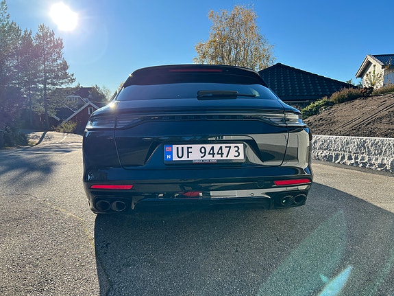 Porsche Panamera 4 7 of 21