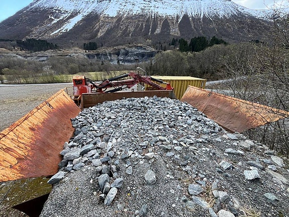 Svedala Pendel 100/80 Crushing plant 12 of 30