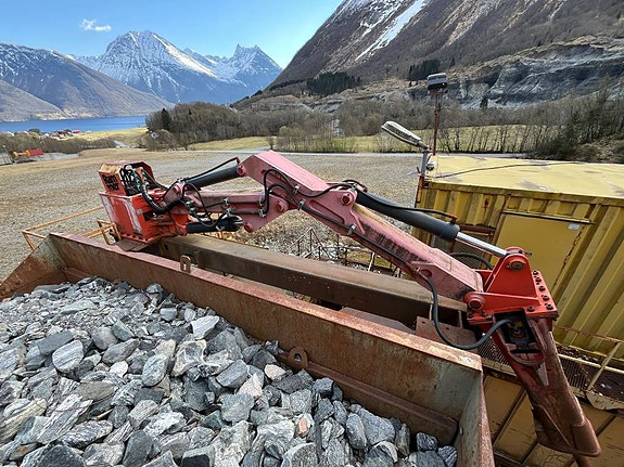 Svedala Pendel 100/80 Crushing plant 2 of 30