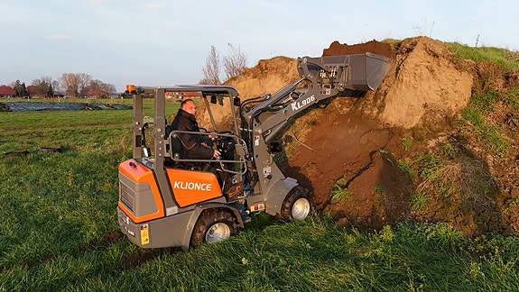 Andre KLIONCE KL906 – Kompakt hjullaster med hydrostatisk drift og Yanmar dieselmotor 8 of 12