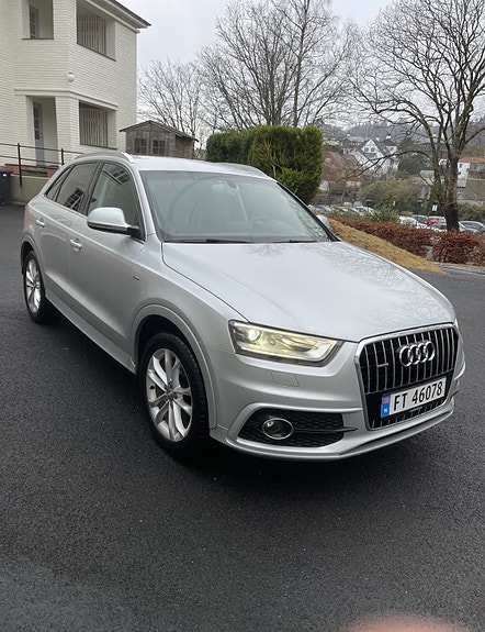 Audi Q3 4 of 22