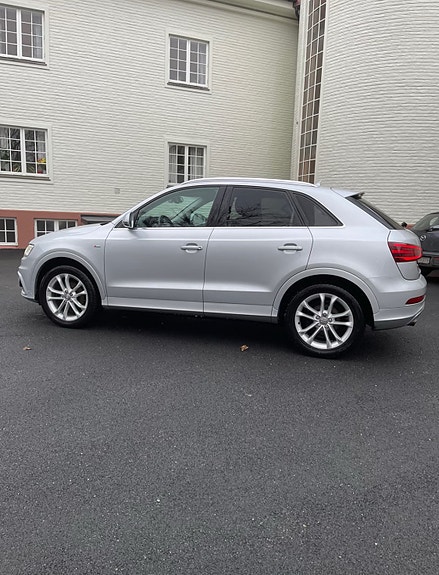 Audi Q3 5 of 22