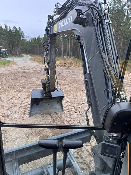 Volvo ECR58D 26 of 30