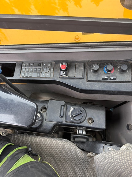Volvo ECR58D 23 of 30